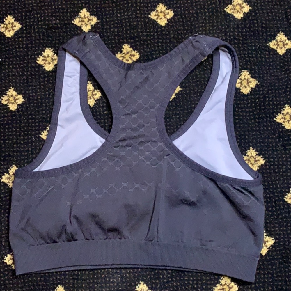 Sport bra - Picture 2 of 2